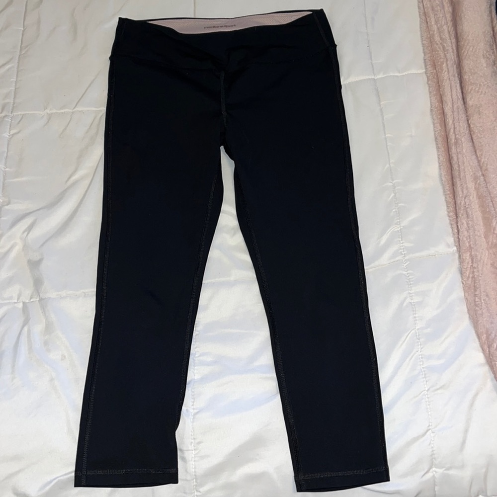 Marika Sport Black Capri Leggings